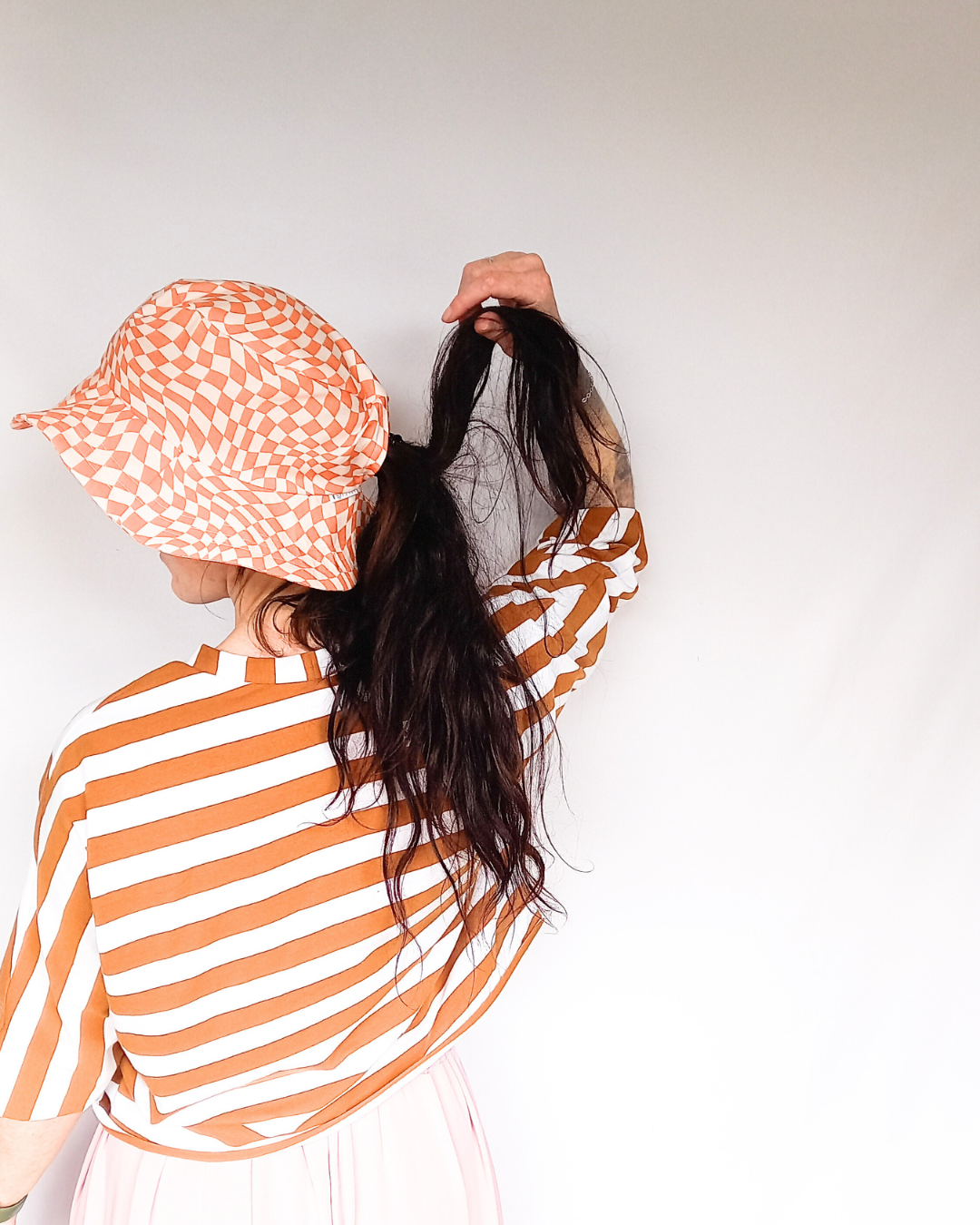 Checkered wave women's sunhat