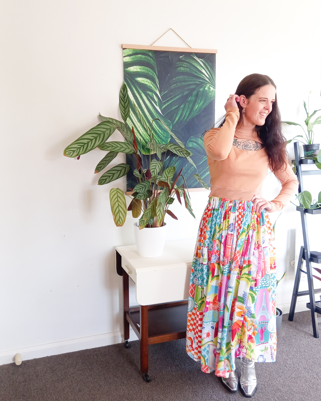 Pillar skirt in Tropical
