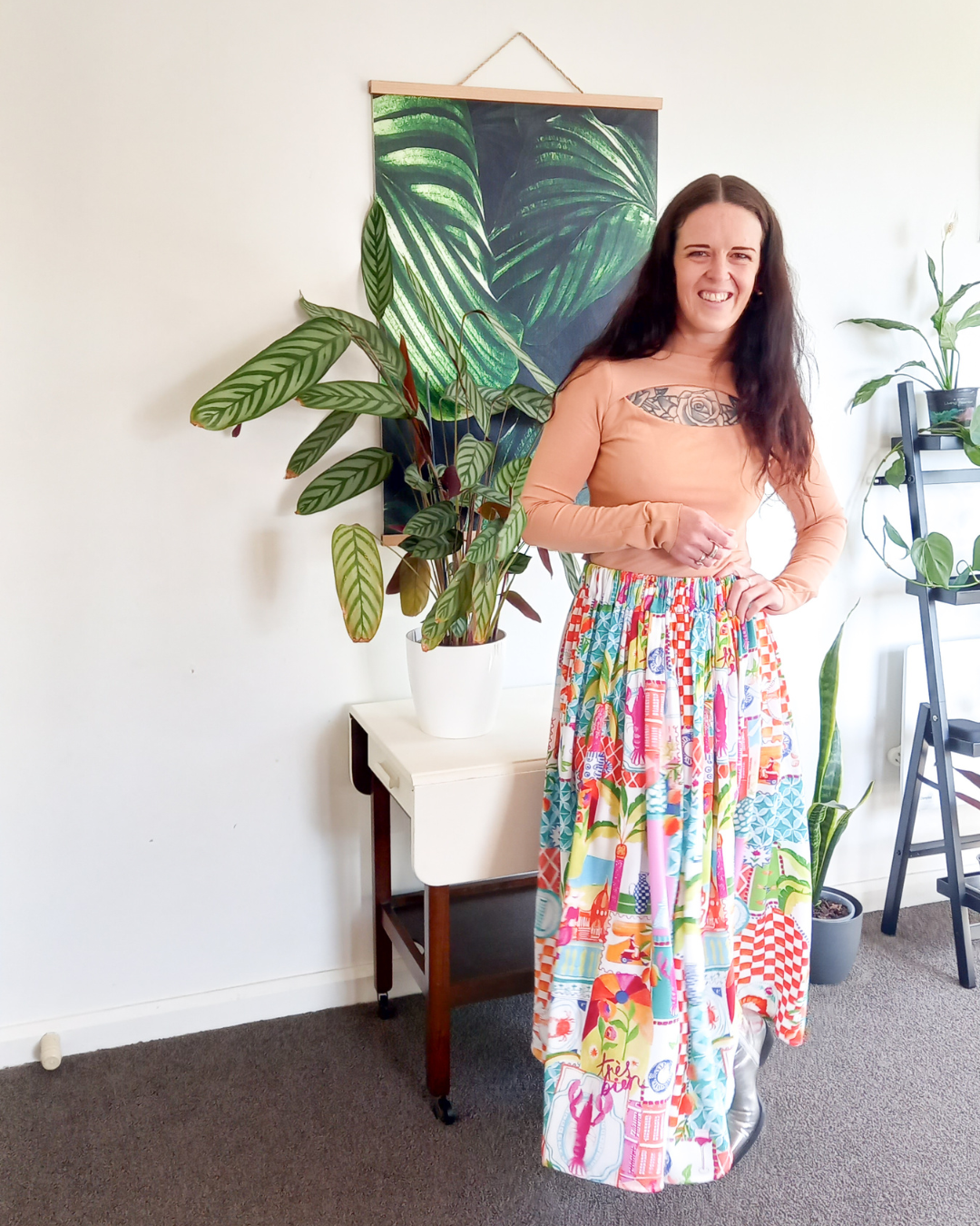Pillar skirt in Tropical