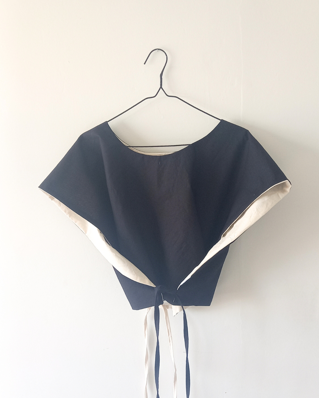 Charlie top in Black