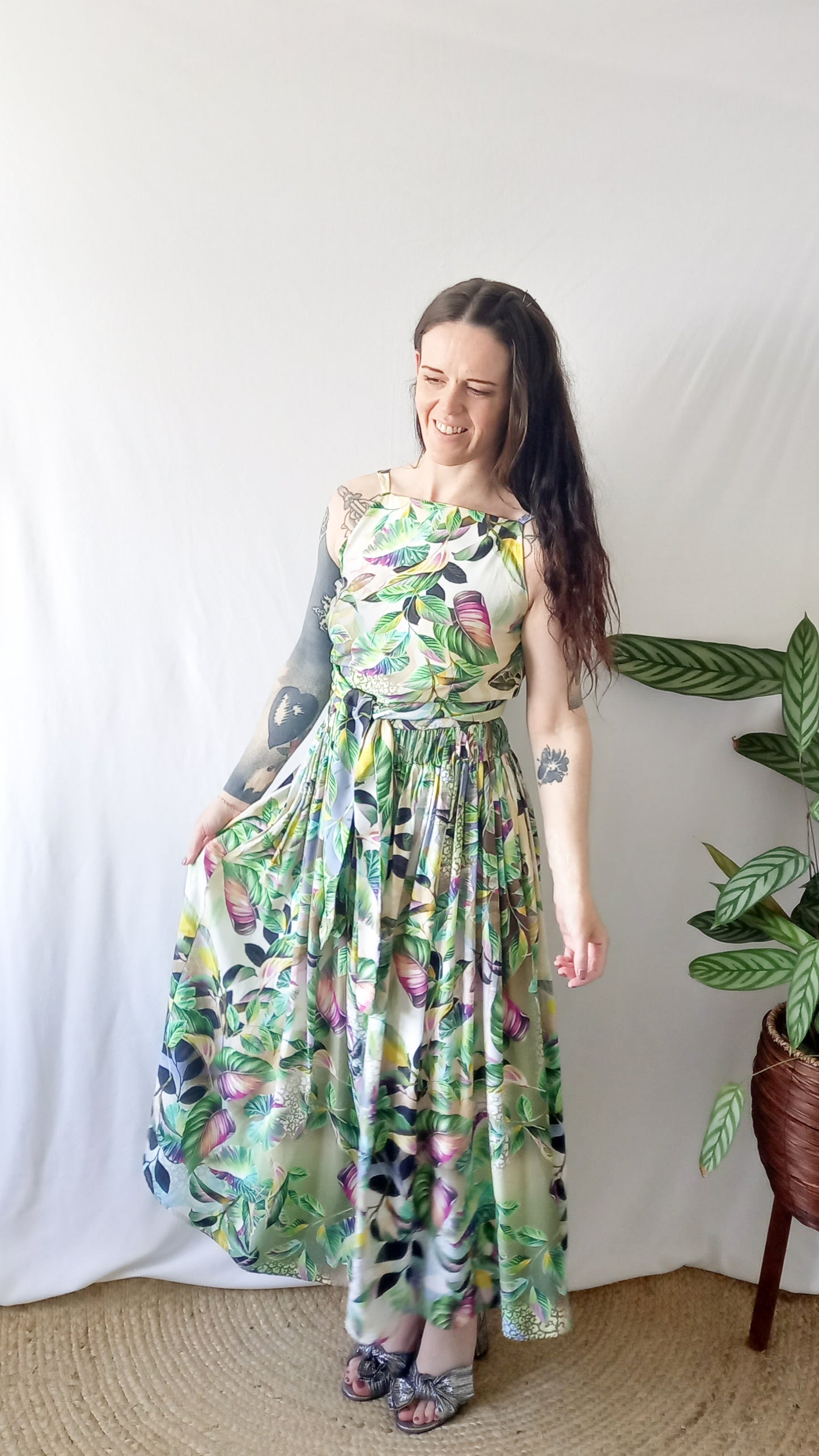 Jungle rental dress set - size S