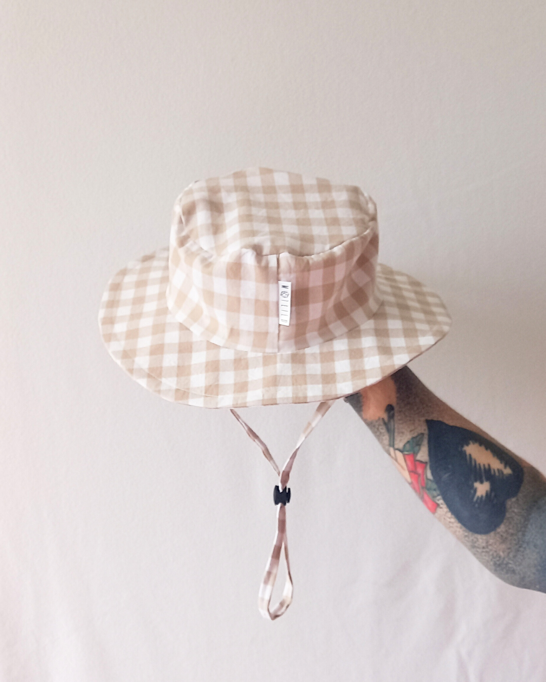 Taupe gingham sunhat