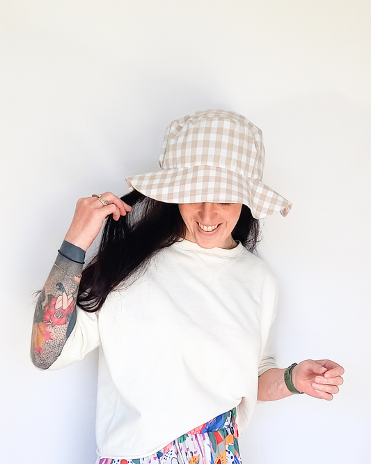Taupe gingham women's sunhat