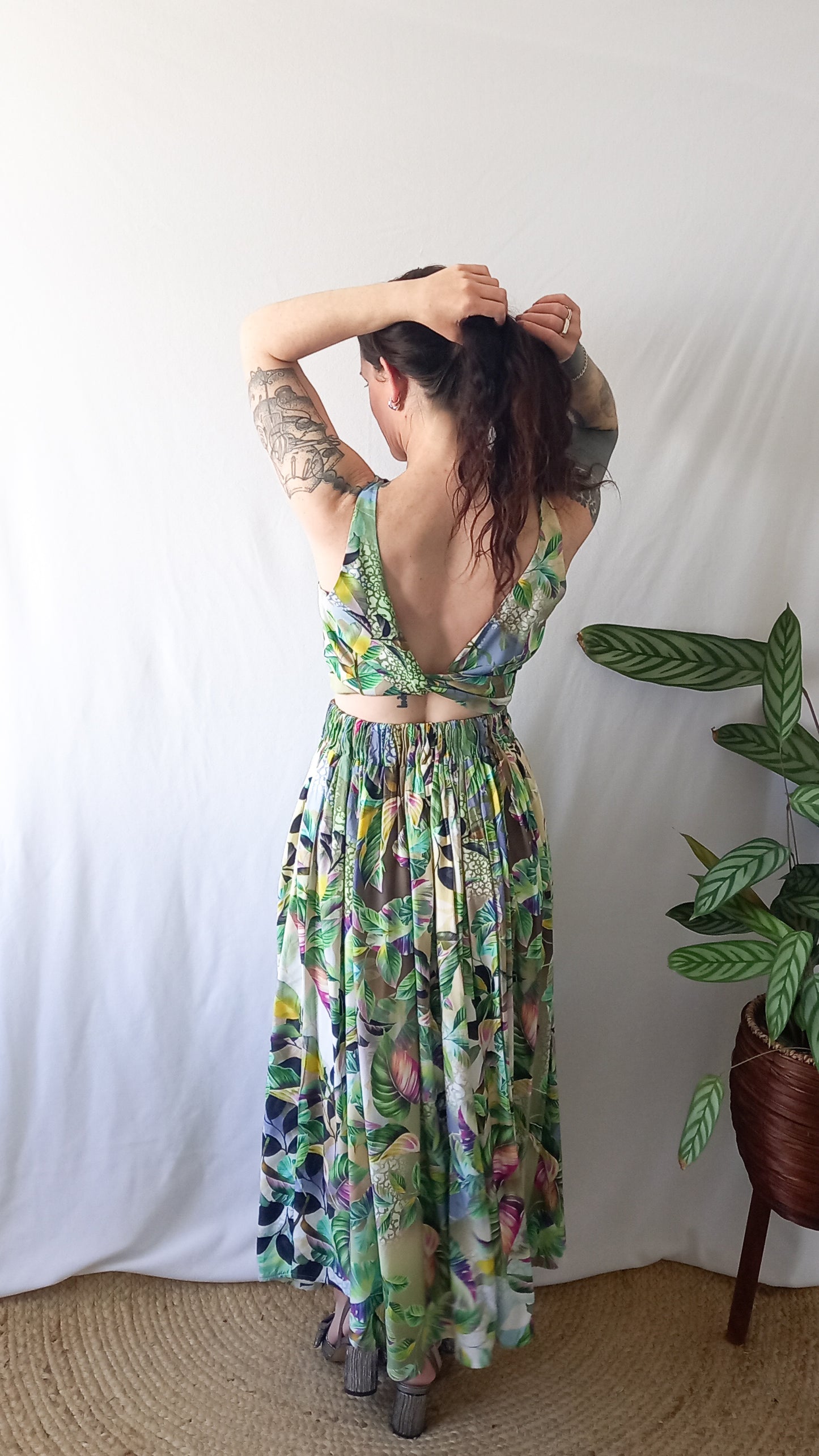 Jungle rental dress set - size S