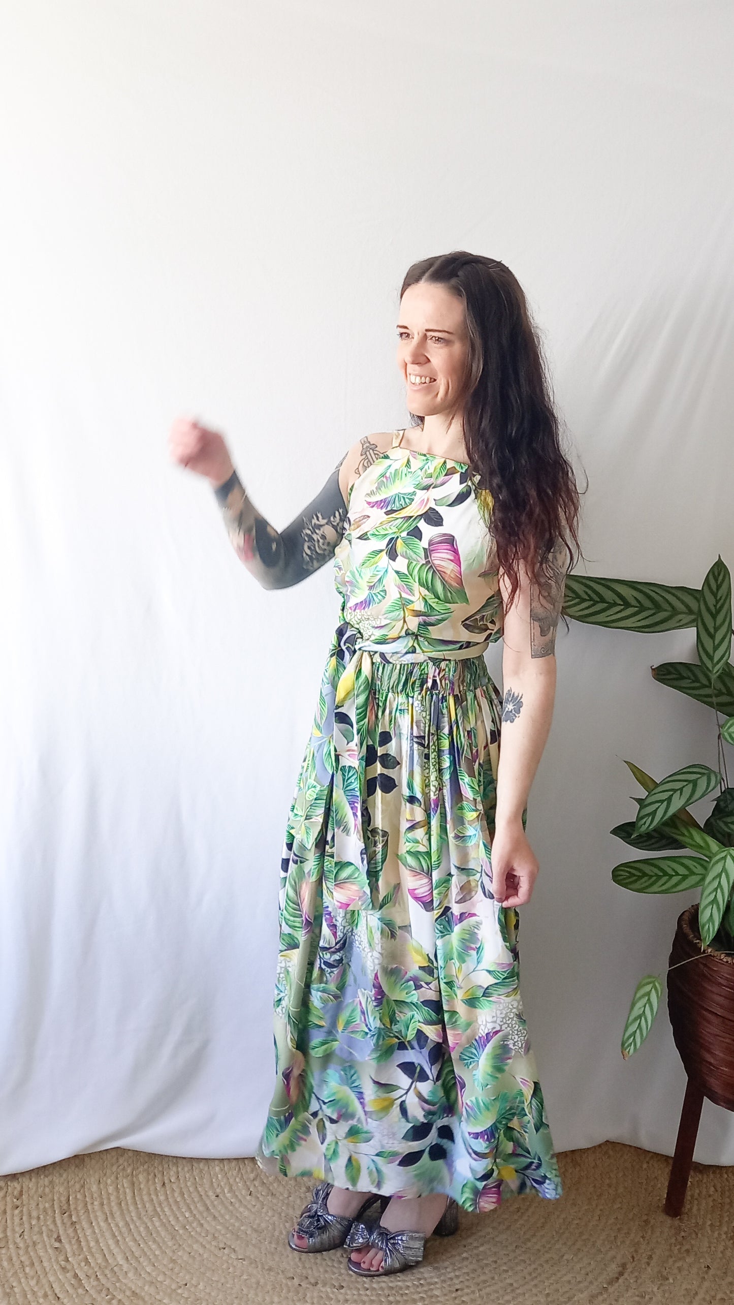 Jungle rental dress set - size S