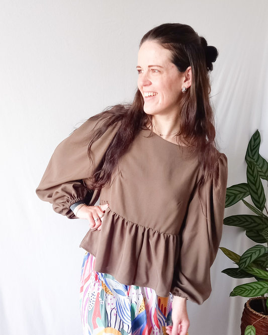 Taylor gathered sleeve top